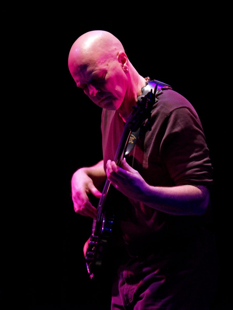 Doug Lunn Fretless Bass www.fretlessbass.com
