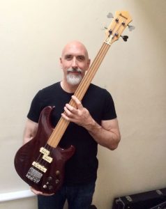 Dave Swift fretless bass